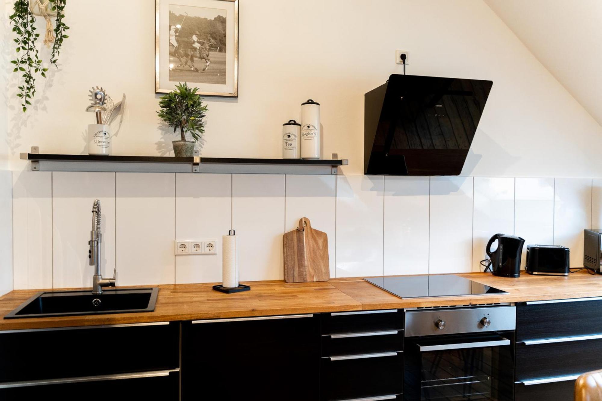 Moderne Stadtnah -junik Apartment *